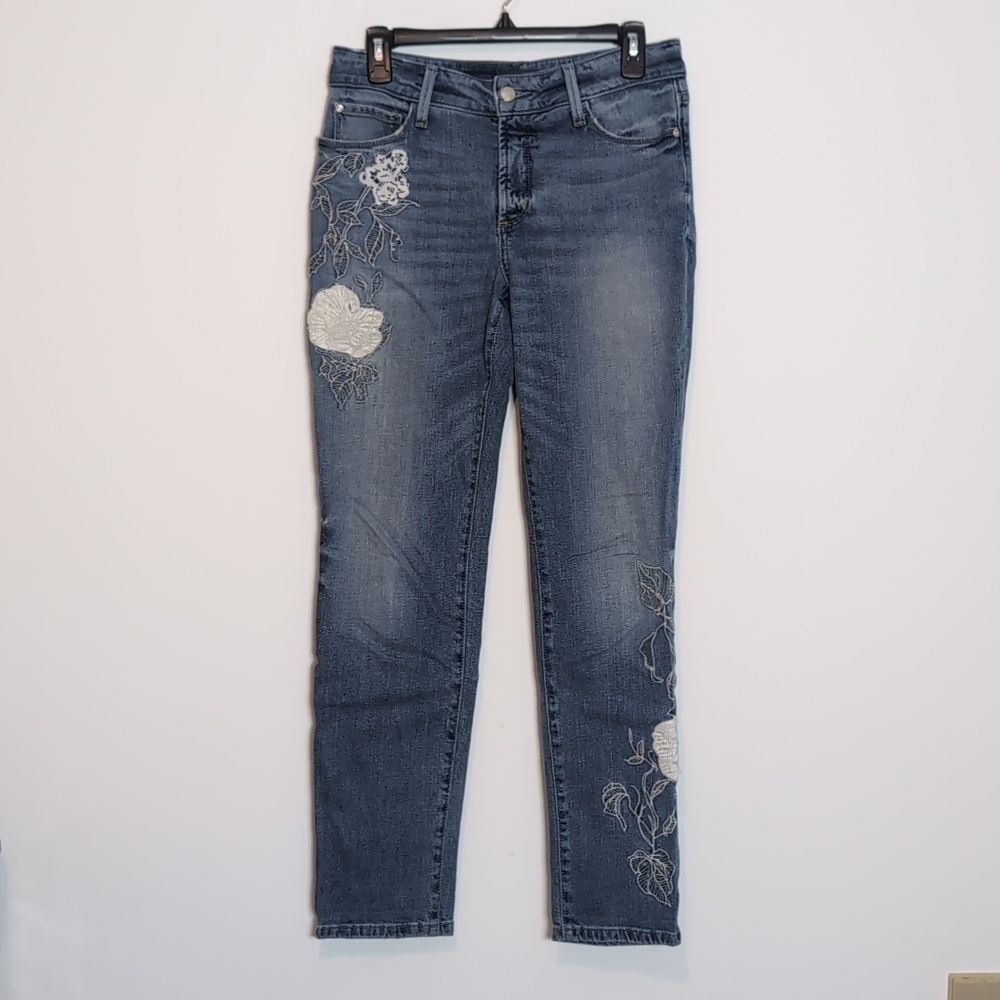 NYDJ Jessica Relaxed Boyfriend Cut Flower Embroidered Jeans